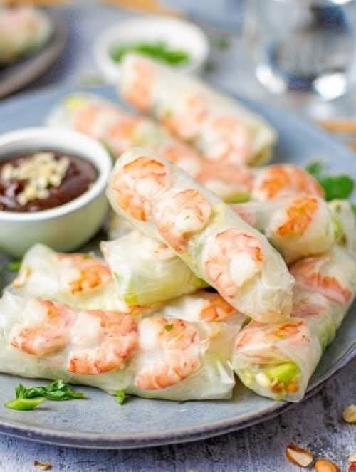 Salad Rolls (2 pcs) - Porter's Pub
